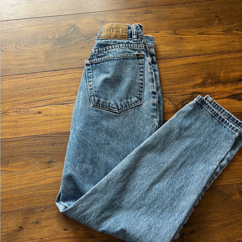 Vintage 90’s Slim fit Blue Notes Ladies Denim Jeans 
Sz 33